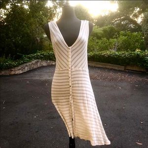 Sleeveless summer dress